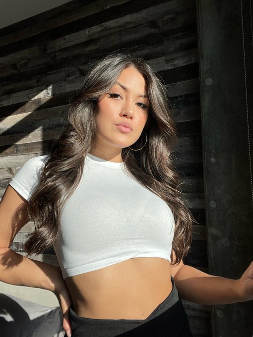 🤍💦 https://t.co/SJ6wgNLqxu