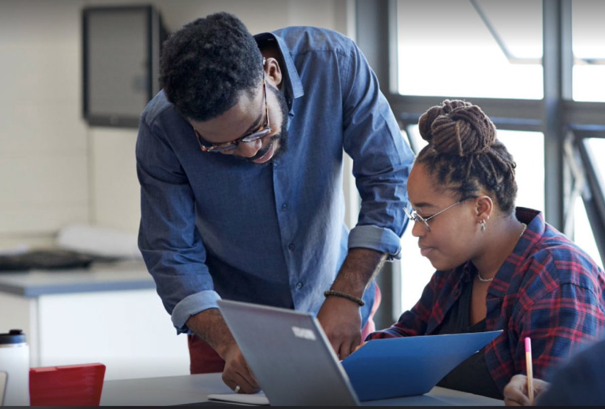 Vivimos en un mundo que se transforma todos los días y tú debes ser parte de esta transformación, IBM SkillsBuild tiene recursos para ayudar a jóvenes y adultos a desarrollar las habilidades que les ayudarán a potenciar su futuro.
Regístrate y conoce más primetime.bluejeans.com/a2m/register/q…
