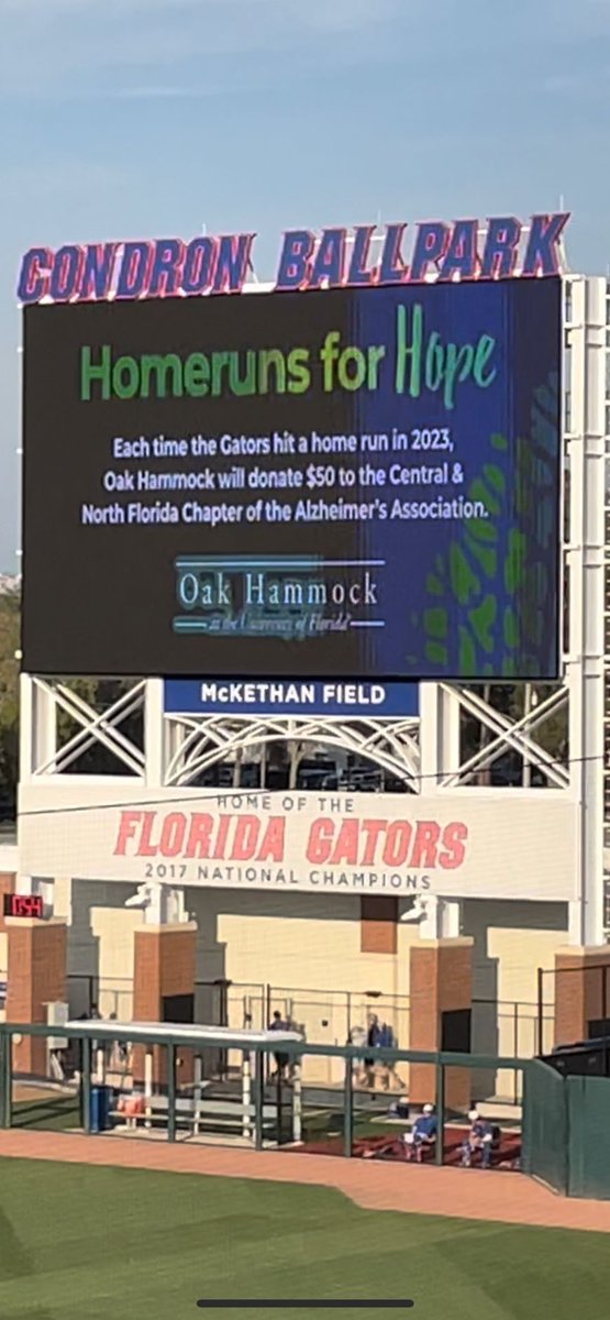 JPTULL's tweet photo. Gators love the long ball &so does @alzcnfl @GatorsBB Jac Caglianone ended the game w/a walk off GrandSlam. It was the 40th Gators homer of the season. #OakHammock #HomeRunsforHope YTD jumps to $2000. #oakhammock Donates $50 for each dinger. @delatorre @GatorsScott @Learfield https://t.co/tSJzpMNU5Y