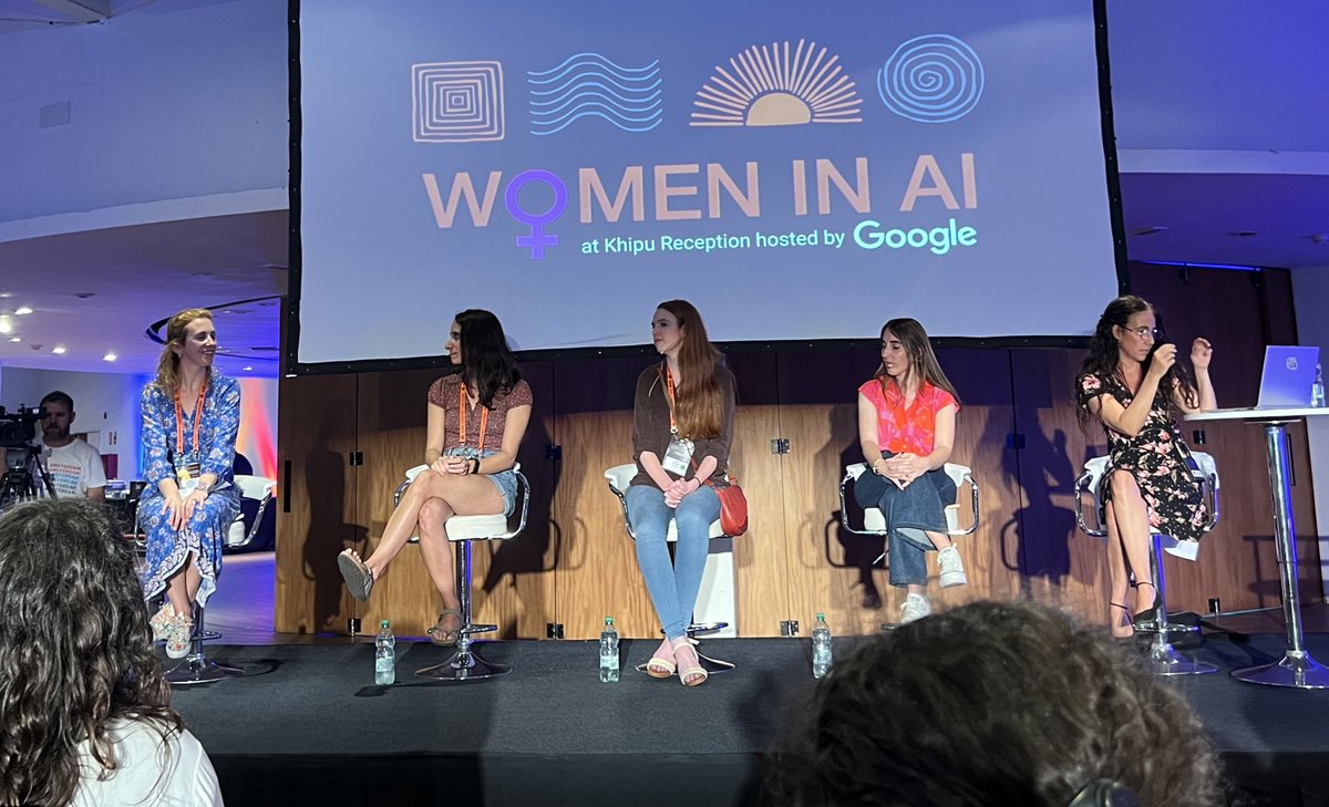 “What are you most grumpy about?” Loving the questions at the Women in AI panel. Focusing not in the fact that they are women, but in the fact that they are rockstars ✨ #khipu2023
