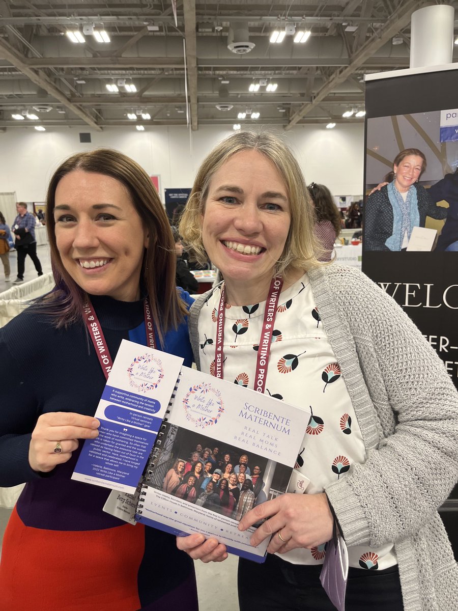 Meet the ⁦<a href="/SMaternum/">ScribenteMaternum</a>⁩ Team!! At the ⁦<a href="/PenParentis/">Pen Parentis helps writers who are parents!</a>⁩ table. Hear about their writing retreats for mamas!! #T616