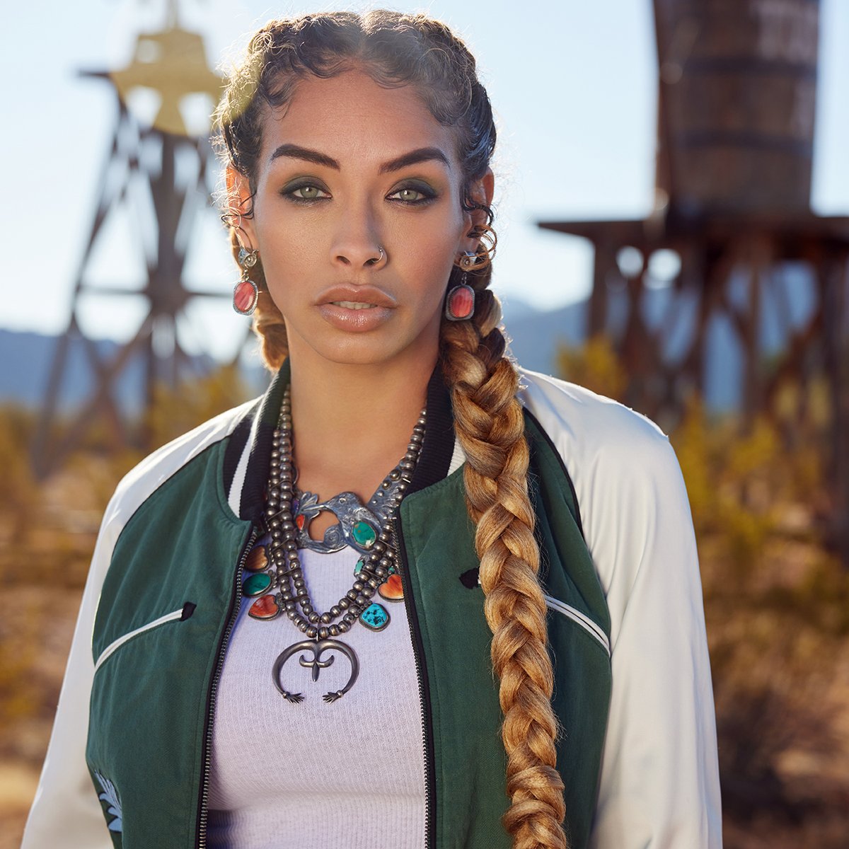 doubledranch_'s tweet photo. A bomber worth sticking with. π
.
.
.
πΈ : @mitchellfranz
#doubledranch #doubledaddiction #ddranchwear #ddr #experimentingwithcolor
#sombrero #paintedskirts #noveltyprint #turquoiseobsession #leatherjacket #senorita #cactus#cactuslover https://t.co/wMs4mY95k0
