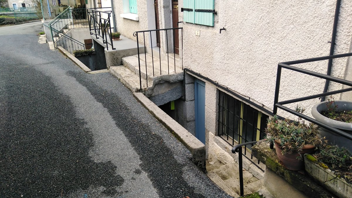 Jonathan du Tarn tweet media