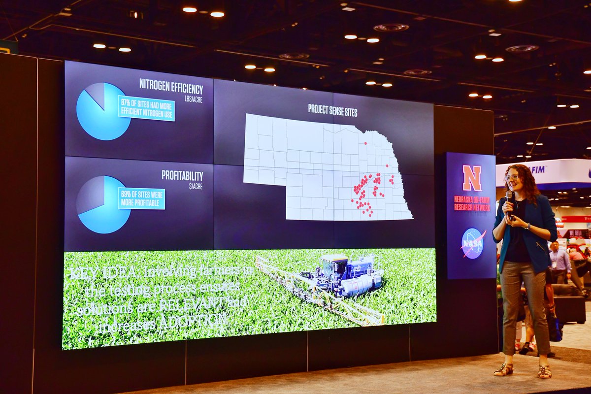 Laura Thompson tweet media