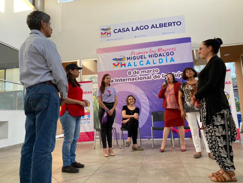 Dairen PR (@dairenpr) on Twitter photo Conmemorando el día de la #Mujer en Casa de Cultura Lago Alberto 🟣
Gracias por la invitación Leslye. La inauguración de la exposición Metamorfosis increíble! 
Felicidades Subdirectora <a href="/marilufisher/">Marilu Martínez</a> y al Director de <a href="/MHDesSocial/">Alcaldía MH Desarrollo Social</a> <a href="/cgelista/">Carlos Gelista</a> poniendo siempre primero a las MUJERES💜 Conmemorando el día de la #Mujer en Casa de Cultura Lago Alberto 🟣
Gracias por la invitación Leslye. La inauguración de la exposición Metamorfosis increíble! 
Felicidades Subdirectora <a href="/marilufisher/">Marilu Martínez</a> y al Director de <a href="/MHDesSocial/">Alcaldía MH Desarrollo Social</a> <a href="/cgelista/">Carlos Gelista</a> poniendo siempre primero a las MUJERES💜