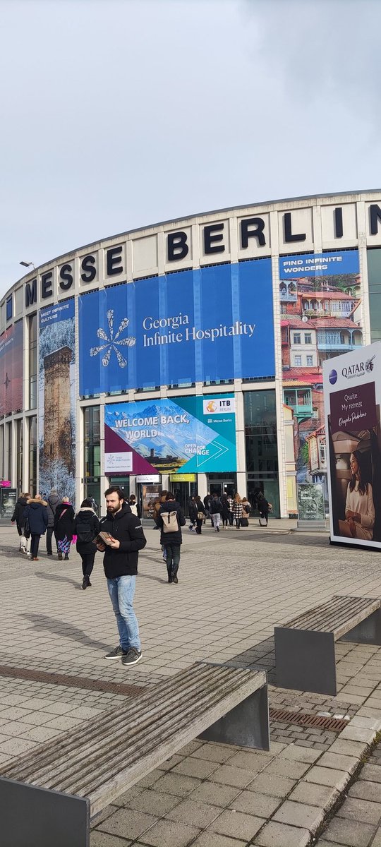 UDestinations_'s tweet photo. Hemos estado en #ITBBerlin presentando nuestros productos en zonas exclusivas de la Península Ibérica✨ 
Seguimos comprometidos con un turismo sostenible y de calidad y agradecidos por su aceptación.💛
#udestinations_ #itbberlin2023 #ITBBerlinConvention #travelagent #Extremadura https://t.co/Ec5vskRIpB