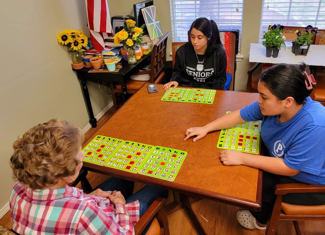 SWOSUHALO's tweet image. Today, we visited Brookdale Senior Living Center and played bingo with some of the residents there. We enjoyed it as much as they did! They were all so sweet. 🥰