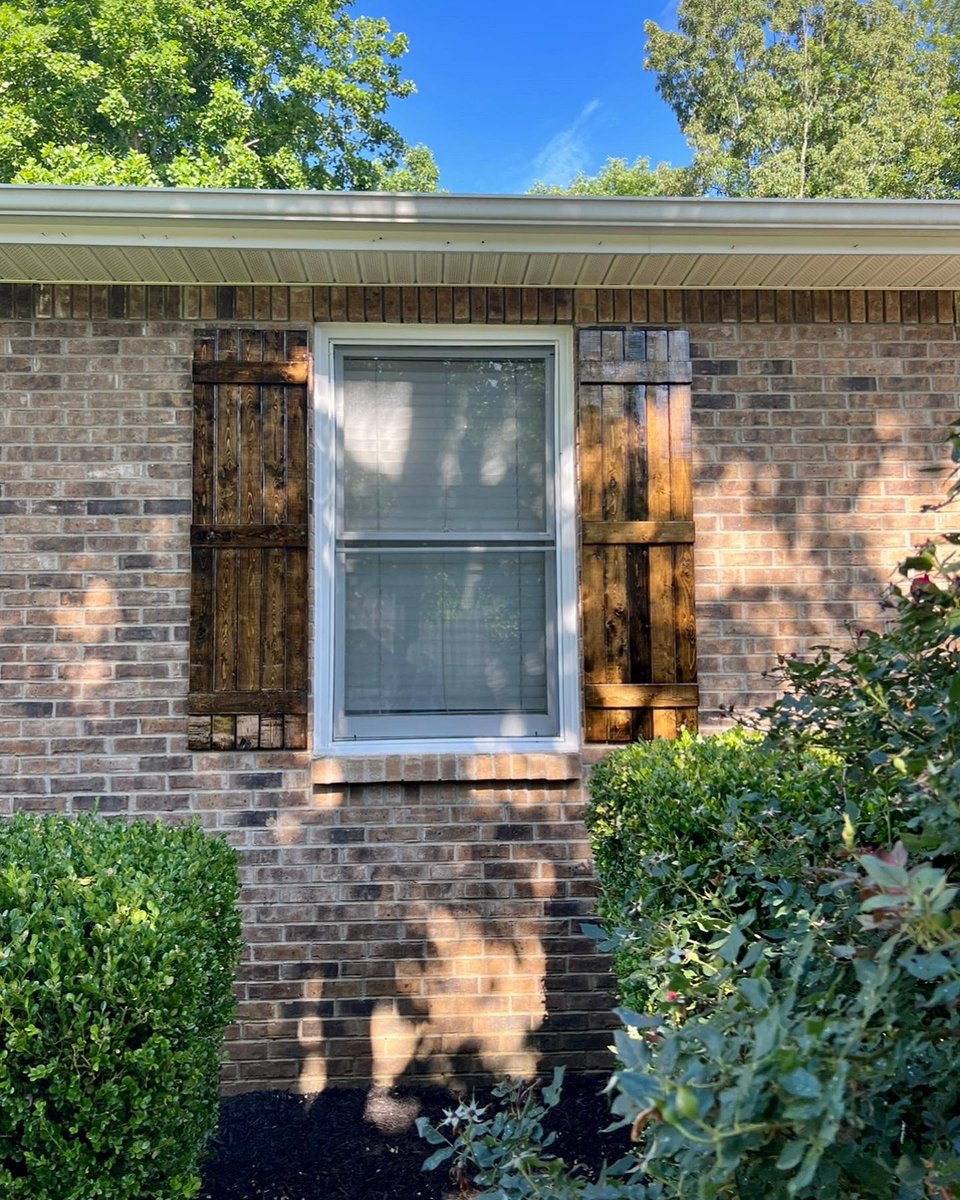 tamdrwoodworks's tweet image. Some of #our #house #shutters ##home #family #allin #beindependent #dewalt #minwax #kregtools #woodfuriture #wood #pinewood #moon #oldsigns #oldshitiscool #clarksvilletennessee #tennessee #pleasantviewtennessee #springfieldtennessee #nashville #loveNashville #furiture #moden