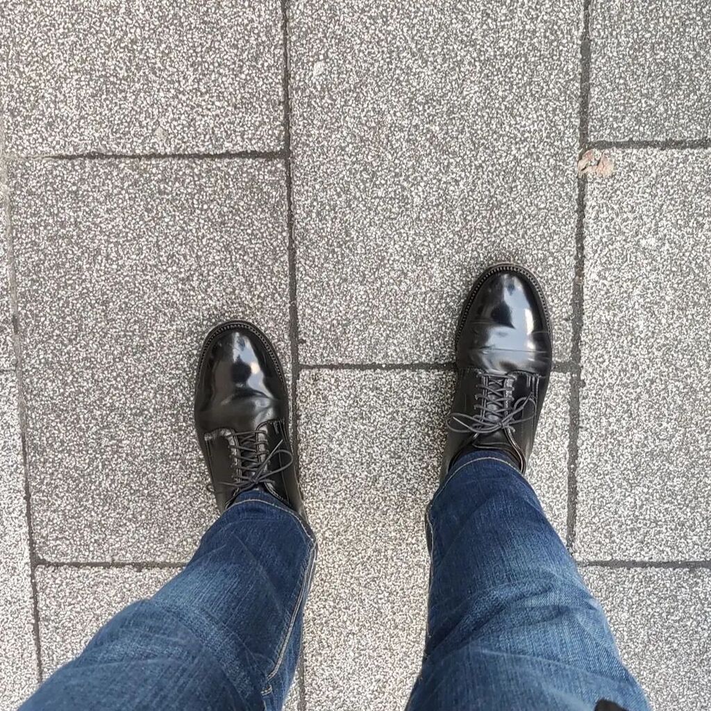 smilesmile2000's tweet photo. 暗くせまいのが好きだった
#オールデン #alden #modifiedlast #cordovan #コードバン #shellcordovan #horween https://t.co/giEPEq6KAG