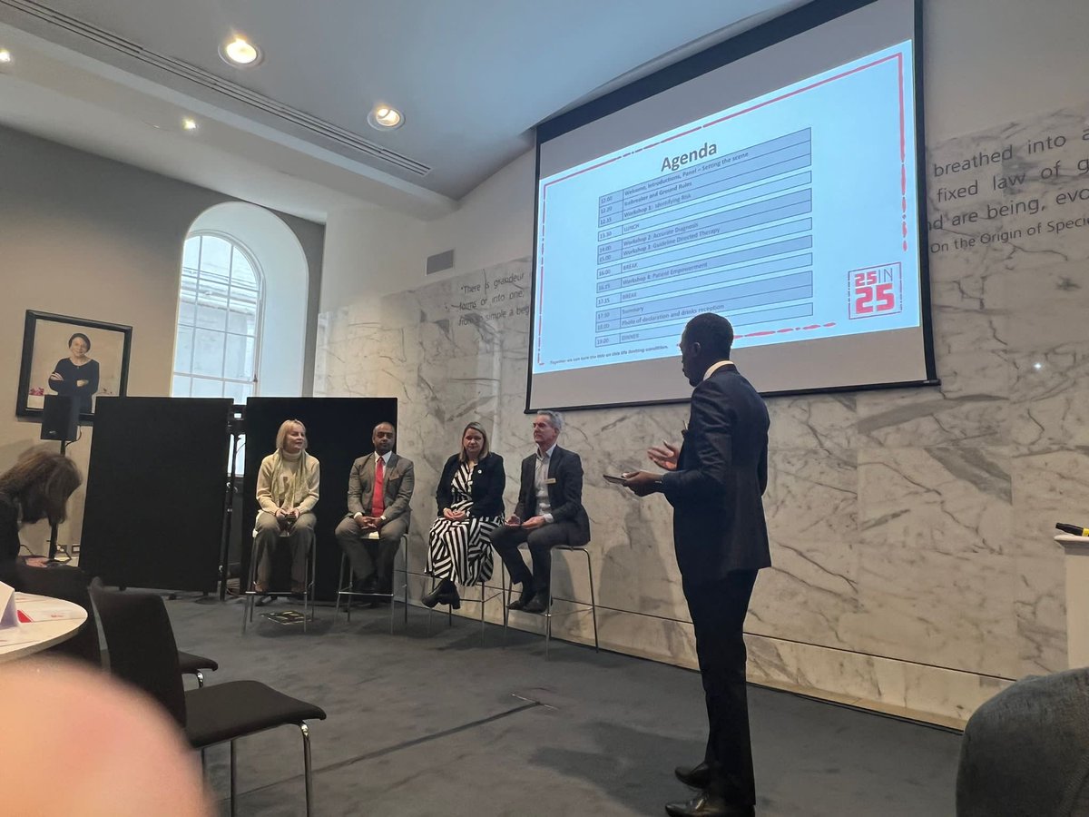 What an amazing day! <a href="/BSHeartFailure/">British Society for Heart Failure #theFword</a> have set the ambitious target of reducing heart failure mortality by 25% in 25 years. 45 stakeholders have signed the declaration and there is involvement from around the globe! Well done to <a href="/Team_M_T/">Lynn Mackay-Thomas</a> <a href="/Jerikkho/">JHogan</a> <a href="/savodoc/">Dr H O Savage</a> and team 👏👏👏