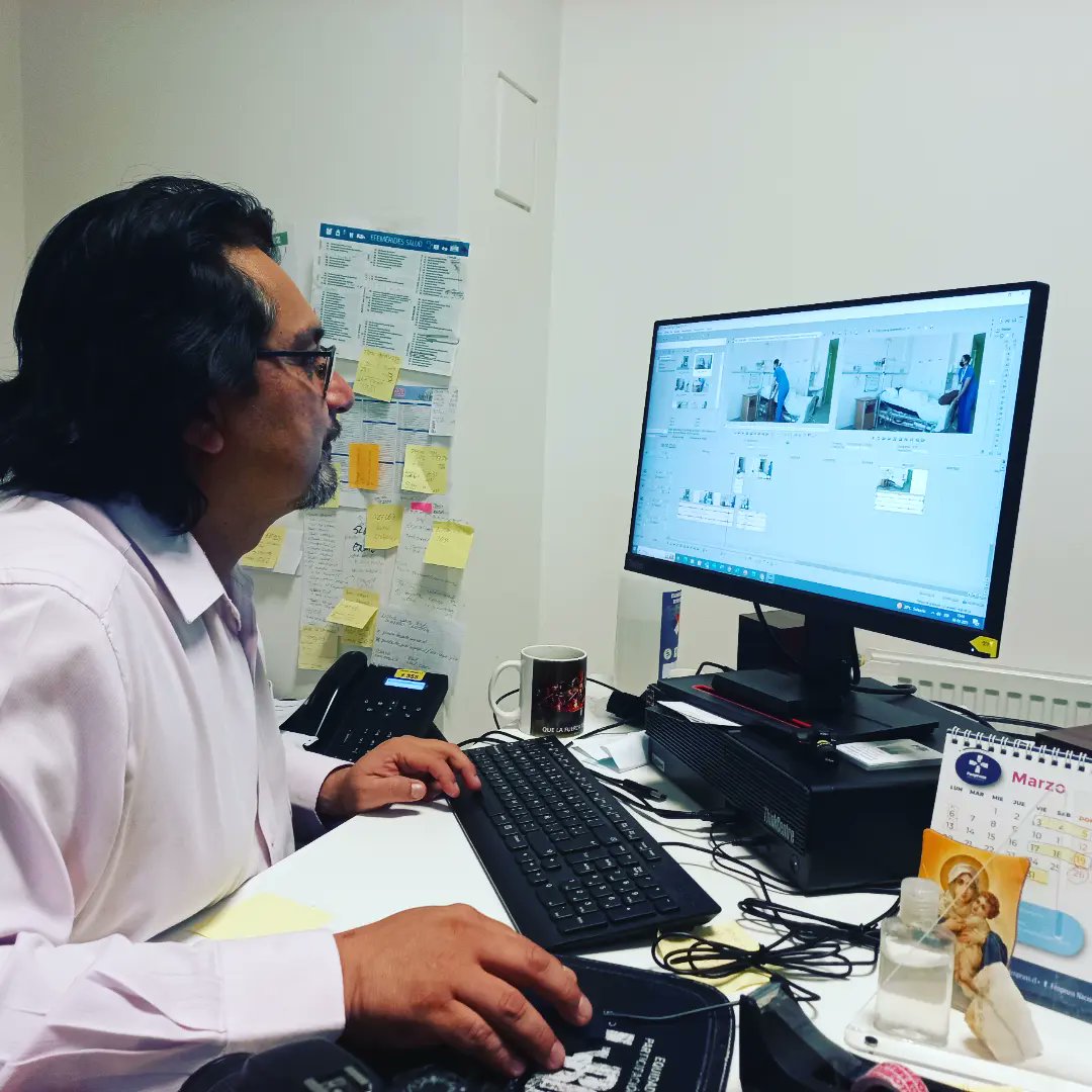 BpsoHrc's tweet photo. El Programa BPSO, hoy quiere reconocer el trabajo de quien se encuentra detrás de cámaras 📷.Agradecemos a Abel Olmos, periodista del Hospital de Copiapó. 

Hoy trabajamos en conjunto para la edición y montaje del video de caídas que sera publicado próximamente. @DorisGrinspun https://t.co/ftGVCRmxTx