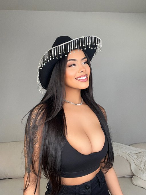 Let&rsquo;s rodeo baby https://t.co/uiuDbZjVnD