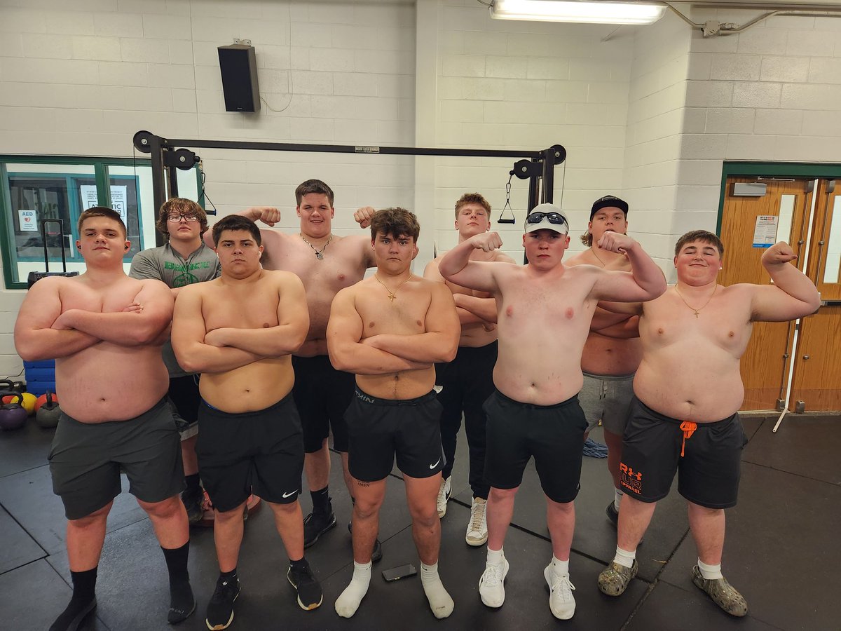 Brooke Bruins Football tweet media