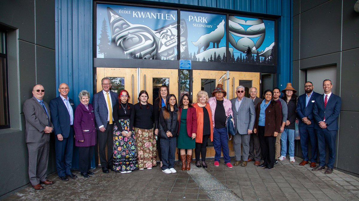 MTKilpatrick's tweet image. Exciting day for @KwantlenS community as the provincial govt commits $40 million to add 500 new seats to our school. Teachers and students ALL learning together in one building is a difference maker! Biased principal, the student voices were the best part of the day! #KidsFirst