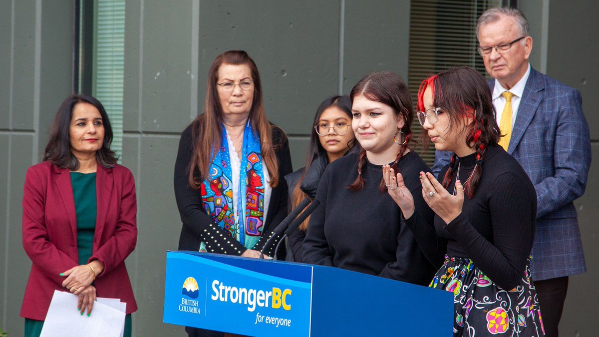 MTKilpatrick's tweet image. Exciting day for @KwantlenS community as the provincial govt commits $40 million to add 500 new seats to our school. Teachers and students ALL learning together in one building is a difference maker! Biased principal, the student voices were the best part of the day! #KidsFirst