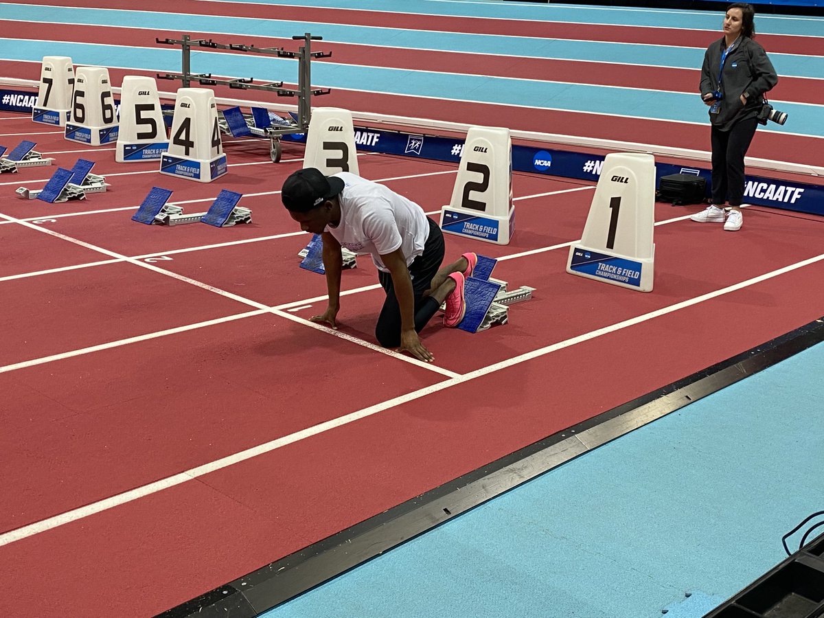 Coach Angela Martin tweet media