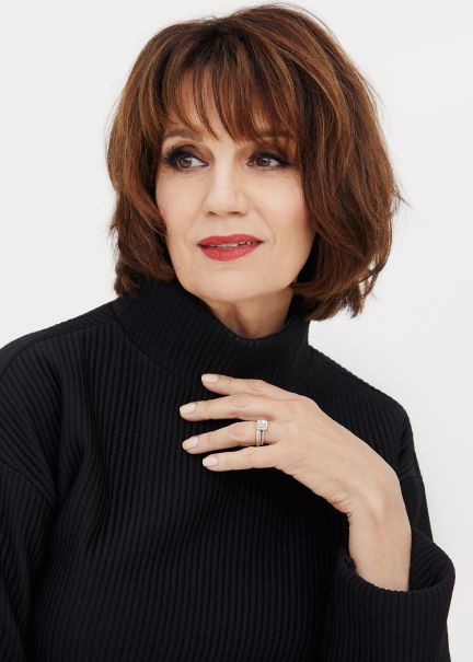 Beth Leavel, everyone. #BigNightIn #BroadwayBaby 

BigNightIn.org
