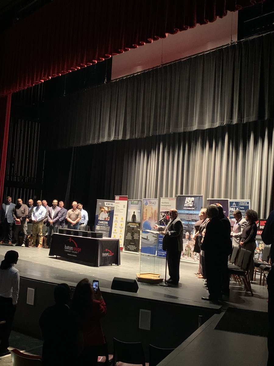 ExxonMobilBRA's tweet image. Our North Baton Rouge Industrial Training Initiative graduation is underway. 45 graduates received credentials in #electrical, #millwright, #pipefitting or #welding. They join our #workforce in #craftcareers. @MyBRCC #NBRITI #careers #workforcedevelopment