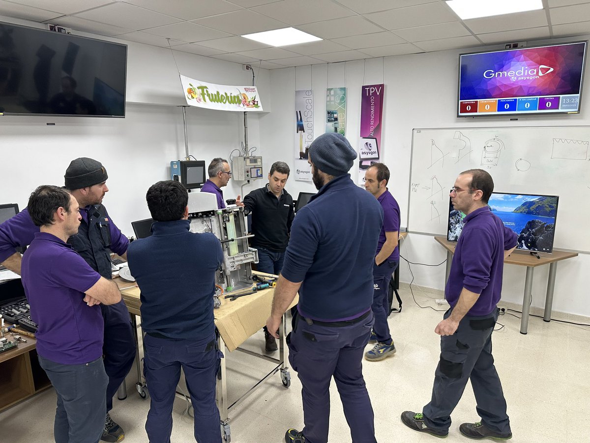 asysgon's tweet photo. Sede #Asysgon jornadas comerciales y técnicas de producto #Bizerba #foodprocessing Maquinaria de Corte para el sector #Alimentacion #Retail #Distribucion #Comercio

#Bizerba #foodprocessing  #slicer #mincer #smartslicing #technology #innovation #monitoring #monitoringservices https://t.co/3UTr2SfWK8