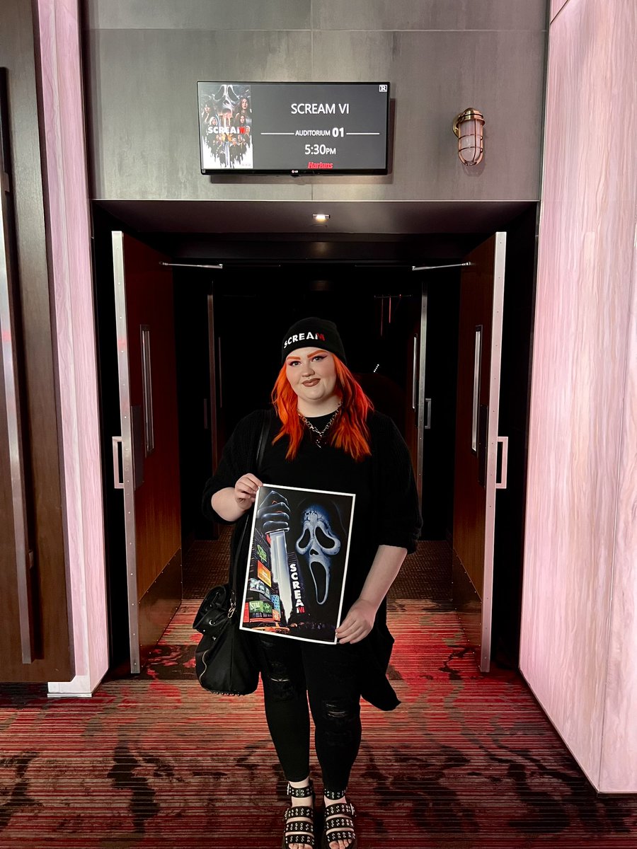 CassiMarieG's tweet photo. i’m ready! @ScreamMovies #SeeScreamVI #screamvi #Scream 🔪🖤

@HiRadioSilence https://t.co/134r8NQ1yc