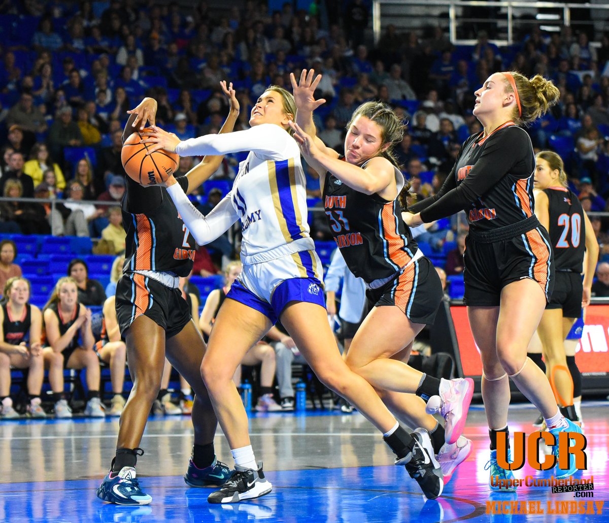 CHAMPIONSHIP BOUND: Livingston defeats South Gibson to advance to Class 3A state title game. STORY, PHOTOS, HIGHLIGHTS: buff.ly/3mIcmRg #UCReporter