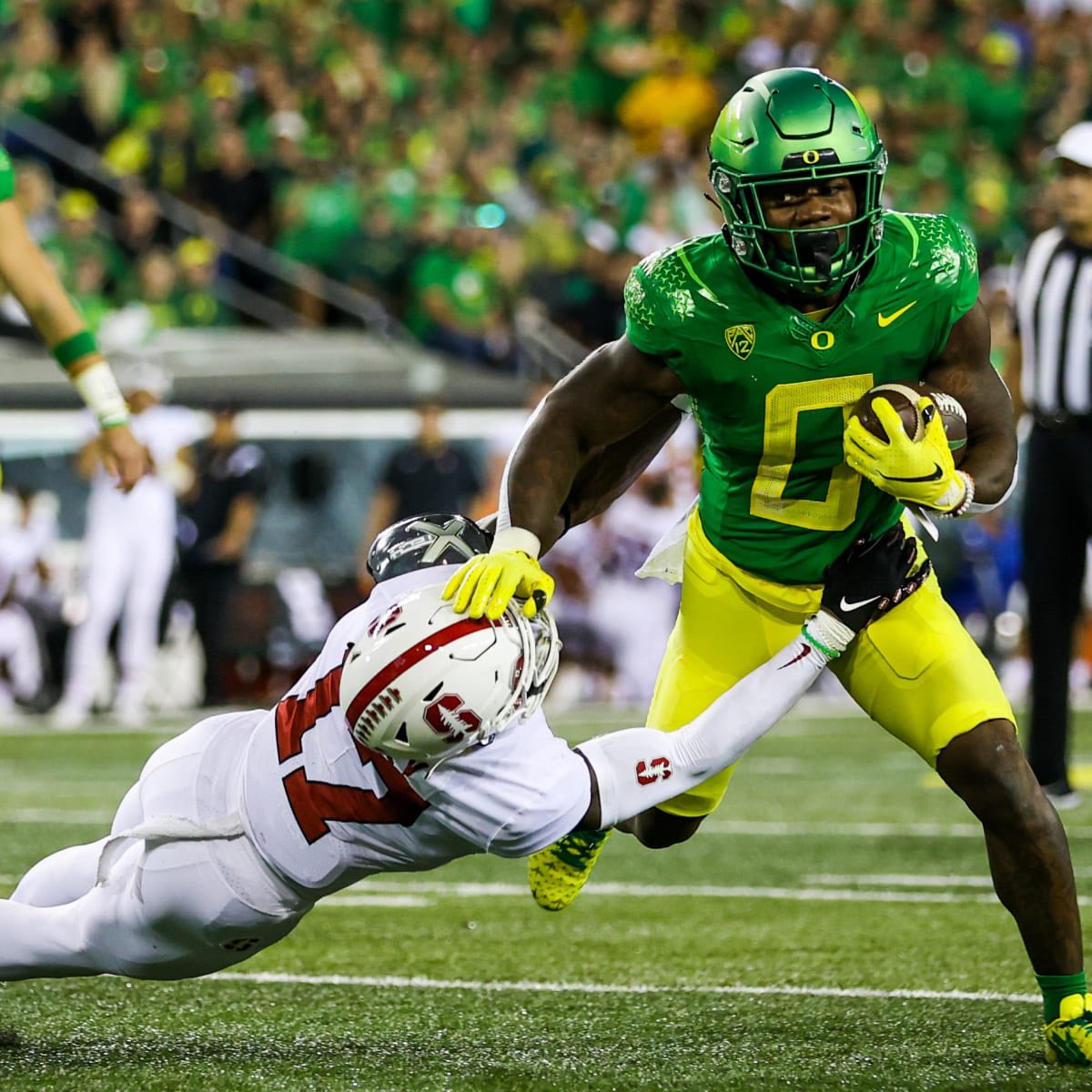 Marquise Lightfoot🔩 (@marquisel07) on Twitter photo After receiving the great news from <a href="/coach_meat/">Demetrice”Coach Meat”Martin</a> , I am very blessed to get an opportunity to play for The University of Oregon !! <a href="/SinqueTurner/">Coach Turner</a> <a href="/LemmingReport/">Tom Lemming</a> <a href="/AllenTrieu/">Allen Trieu</a> @Rivals_Clint <a href="/EDGYTIM/">Timothy “EDGYTIM” OHalloran</a> @SWiltfong247 <a href="/Levi_bradley312/">Levi bradley</a> #oregonducks #goducks After receiving the great news from <a href="/coach_meat/">Demetrice”Coach Meat”Martin</a> , I am very blessed to get an opportunity to play for The University of Oregon !! <a href="/SinqueTurner/">Coach Turner</a> <a href="/LemmingReport/">Tom Lemming</a> <a href="/AllenTrieu/">Allen Trieu</a> @Rivals_Clint <a href="/EDGYTIM/">Timothy “EDGYTIM” OHalloran</a> @SWiltfong247 <a href="/Levi_bradley312/">Levi bradley</a> #oregonducks #goducks