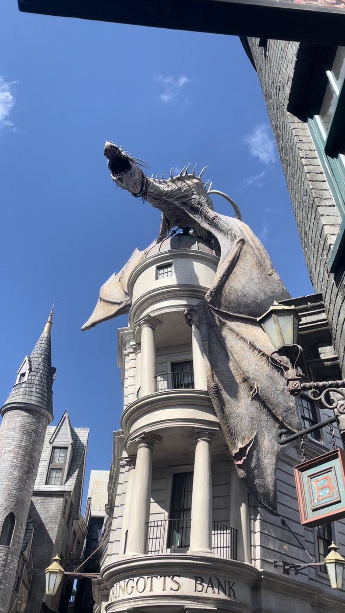 RB_BBTG's tweet photo. BBTG season 3 announced, but I’m over here living my best life… https://t.co/JApPHC6kgM