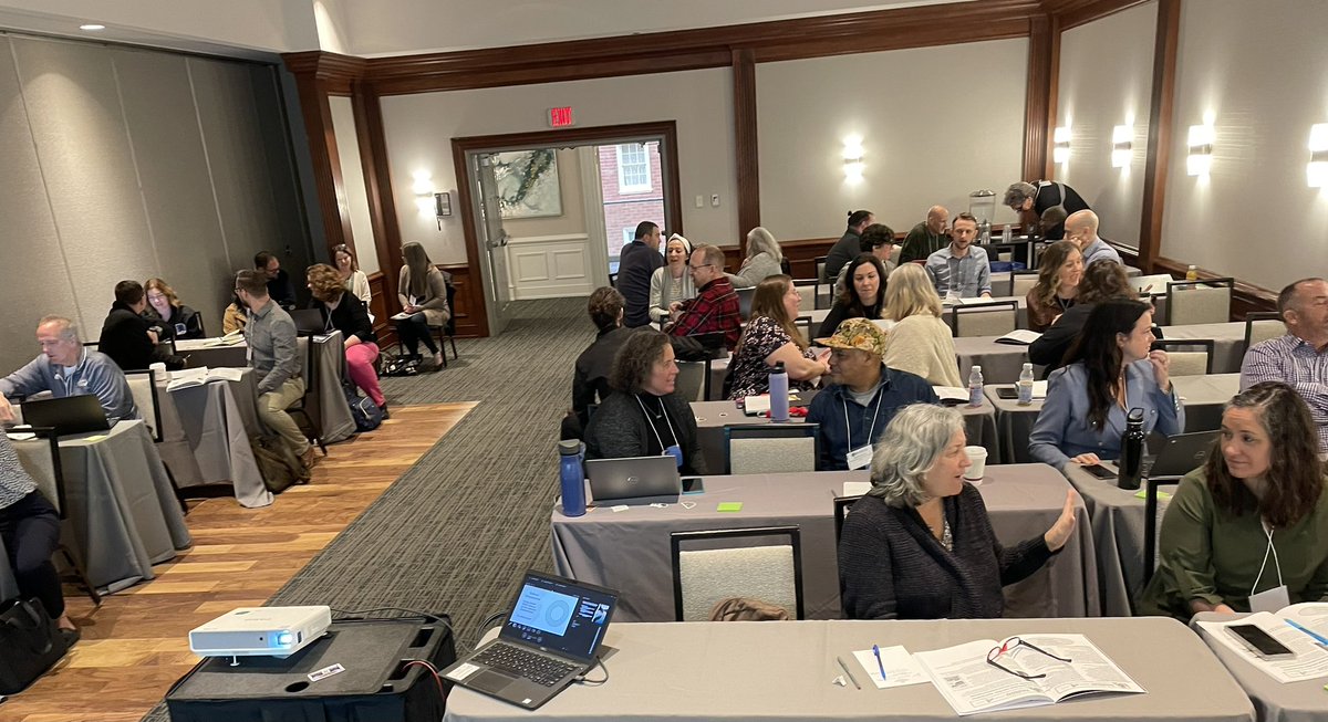 Kim Cristal tweet media