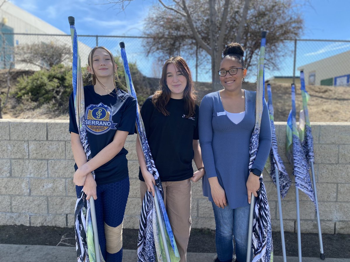 serranodance's tweet photo. Over the past few weeks, we had the chance to visit our district middle schools and speak with 8th graders about our dance program and the opportunities at Serrano to dance! Loved meeting so many wonderful people! @serrano_nation @SnowlineJUSD @qvmscougars @MesaPinon https://t.co/qjJOPDB45o