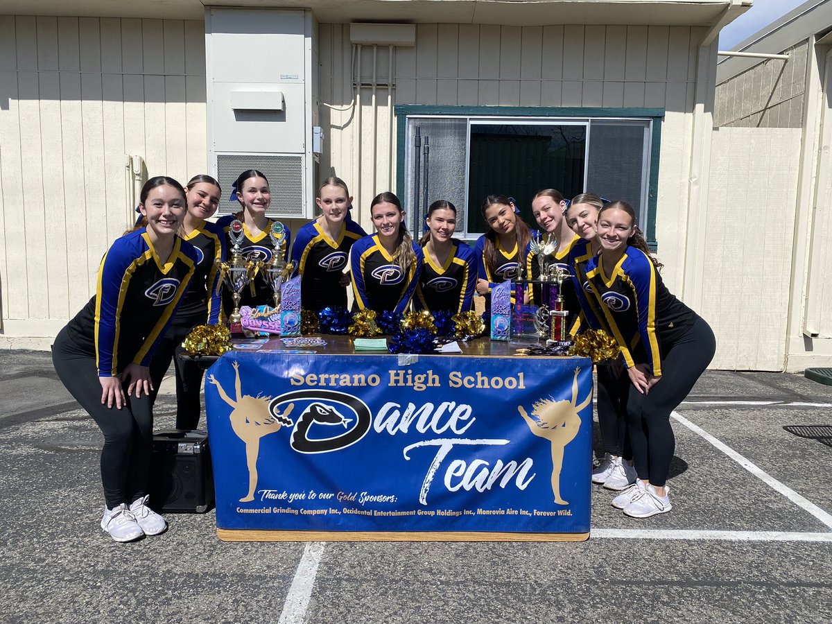 serranodance's tweet photo. Over the past few weeks, we had the chance to visit our district middle schools and speak with 8th graders about our dance program and the opportunities at Serrano to dance! Loved meeting so many wonderful people! @serrano_nation @SnowlineJUSD @qvmscougars @MesaPinon https://t.co/qjJOPDB45o