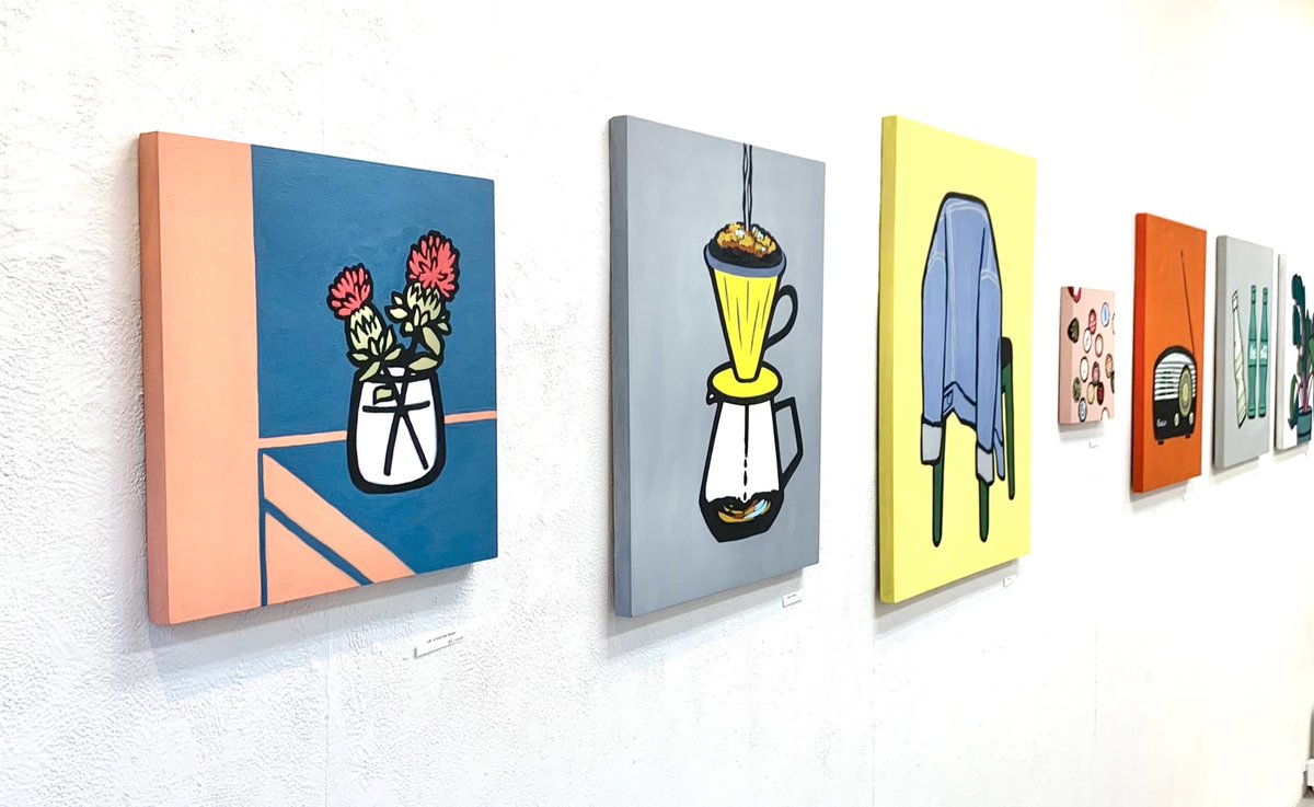 本日初日、強風予報は朝だけだったのかな？暖かい晴れ日になりそうです。ミキテライ個展「room」 11ー19時オープン！広めな部屋で自分の好きな雑多なものに囲まれ心地よく過ごしたい。そんな心情で室内の日用品モチーフを描きました。
<a href="/mikiteraism/">ミキテライ</a> #opagallery