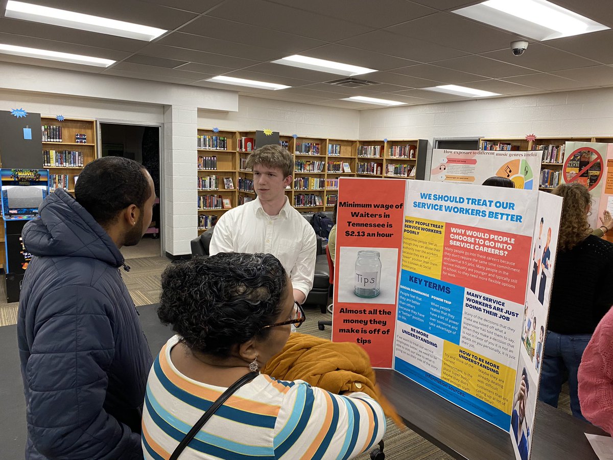 SDHSDrMcGaha's tweet image. TEDEd Student Talks at SDHS—-AP English III students present their work! Session 1–poster presentations. #CherokeeLife #Classof2024