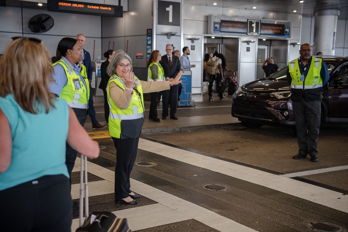 MayorDaniella's tweet photo. This Women's History Month, I’m visiting with a few remarkable women to celebrate their work here at the County. 

I met Ms. McClain from @iflymia and learned firsthand what it takes to keep airport traffic running smoothly — I’m grateful for all she does to keep travelers safe! https://t.co/E93njqW8Df