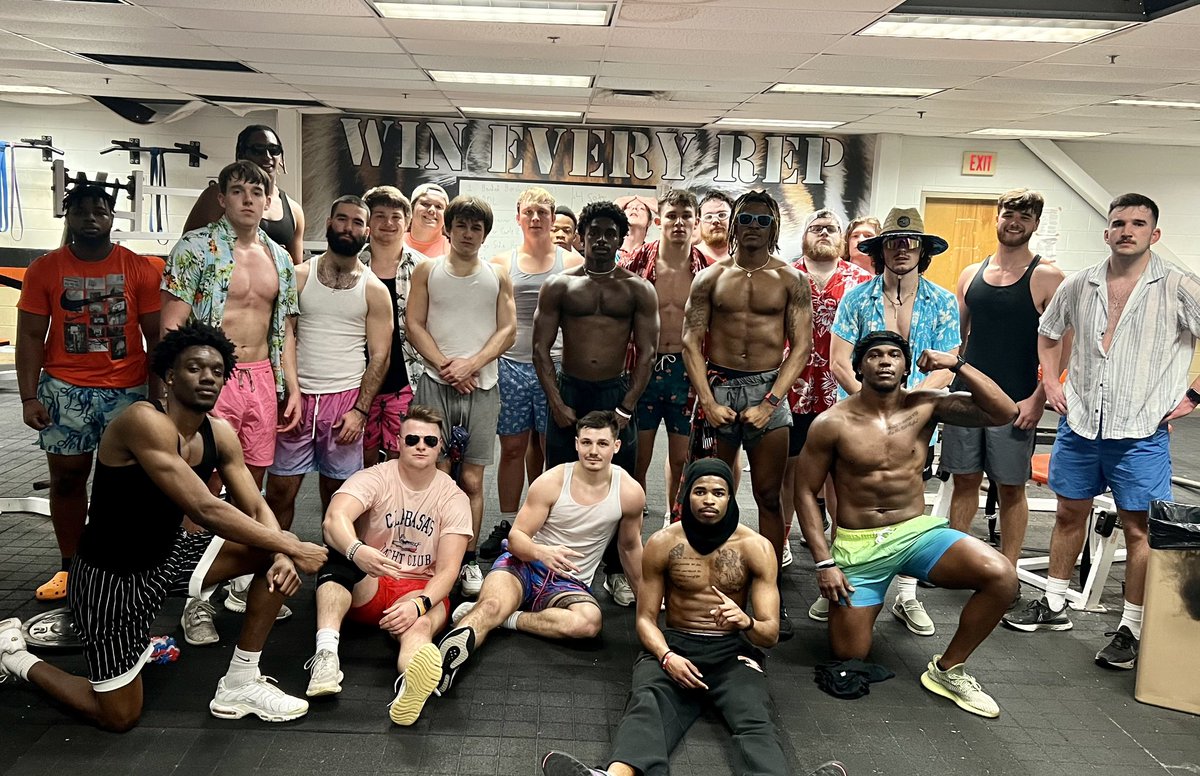 🏖️ 🏝️ 2023 BEACH DAY!! 🏝️ 🏖️ 

#TigerPride 🐅  |  #TheProwl