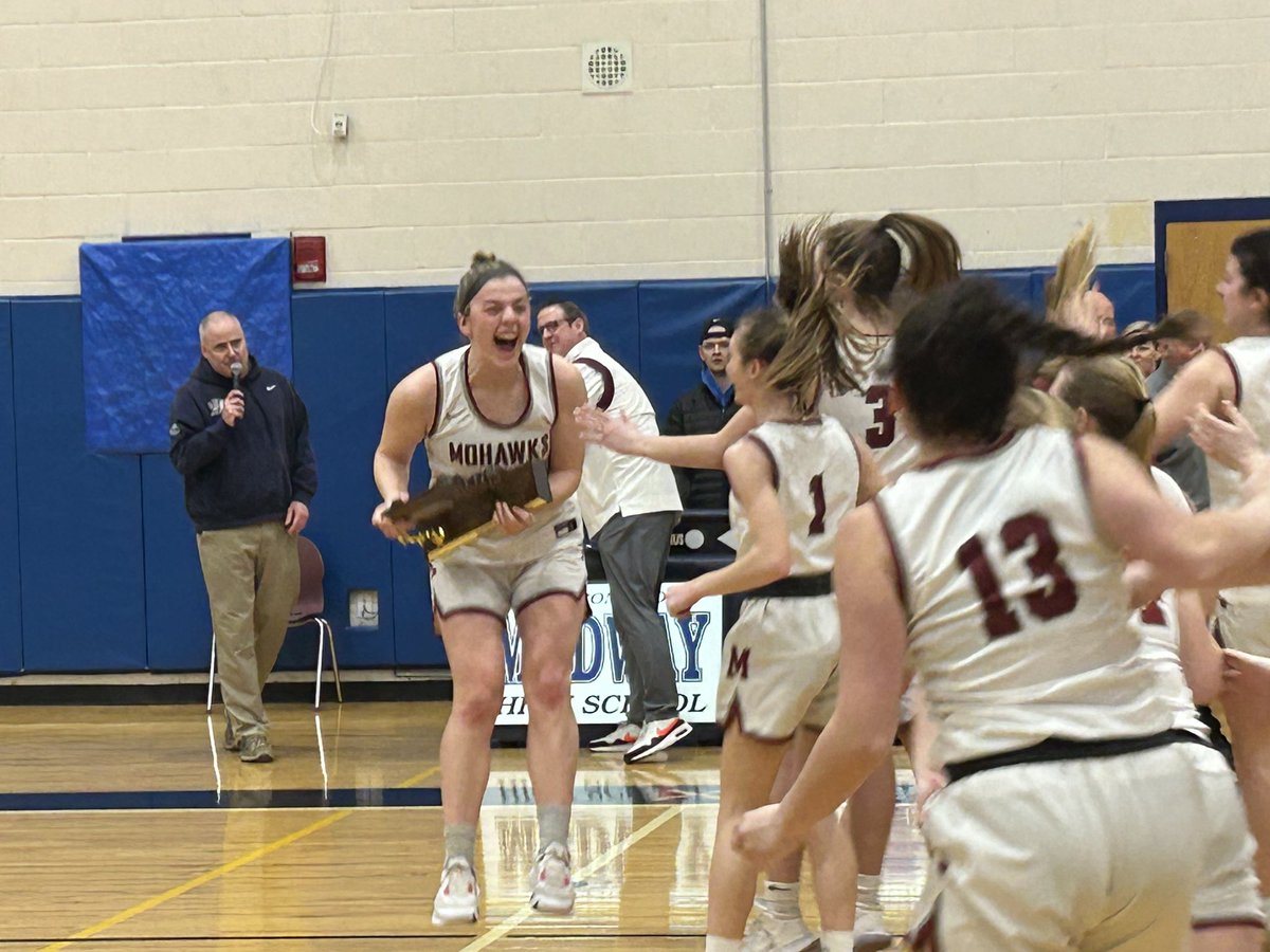 D5 Girls Final Four Bound <a href="/millishoops/">Millis Girls Hoop</a>