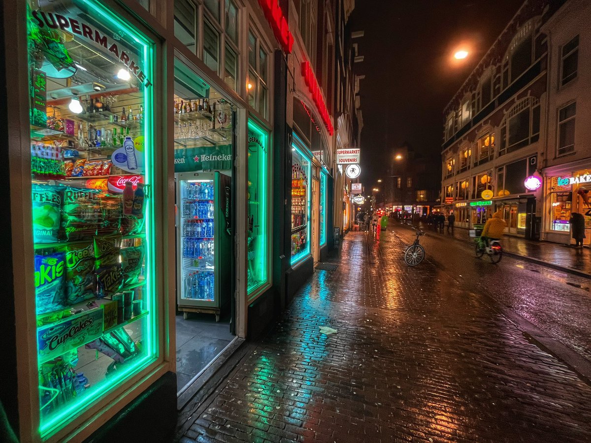 #Amsterdam is even more stunning in the rain #Travel #streetscenes