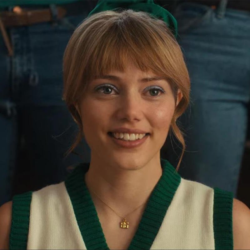sboficial's tweet photo. GENTE? Grace Van Dien (Stranger Things) revelou que está recusando projetos de atuação, após um produtor de cinema chamá-la para fazer sexo a três:

“Eu não fiz e chorei. Eu prefiro ficar dentro de casa jogando videogame do que ter o meu chefe pedindo para fazer sexo com ele.” https://t.co/XkqOlgoftf