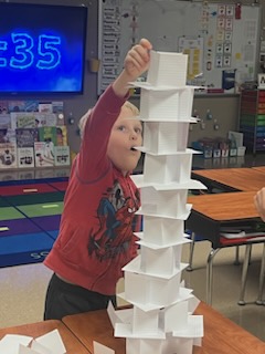 Is it a bird? no, a plane? No, ...It's genius at work! 
STEAM NIGHT was steamtastic!!! 
¿Es un pajaro? ¿Un avion? No, es genio en el trabajo!¡STEAM NIGHT fue súper fantástico! <a href="/STEMcobb/">Cobb County STEM/STEAM & Innovation Department</a> @mabletonsES #bestdayever #ultimatelearningexperience