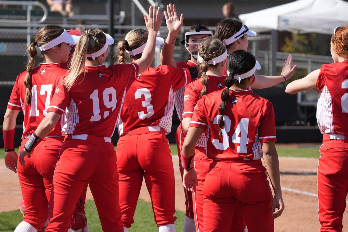 NCAA Softball (@ncaasoftball) on Twitter photo Sorry, the Terriers can’t come to the phone right now. Why? Because they’re too busy celebrating their upset.
Boston takes down No. 16 Baylor during a complete-game shutout!
#NCAASoftball x 📸 / <a href="/TerrierSoftball/">BU Softball</a> Sorry, the Terriers can’t come to the phone right now. Why? Because they’re too busy celebrating their upset.
Boston takes down No. 16 Baylor during a complete-game shutout!
#NCAASoftball x 📸 / <a href="/TerrierSoftball/">BU Softball</a>