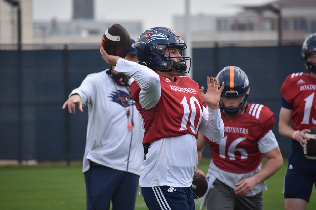 QB Diego Tello on day three of UTSA spring practice