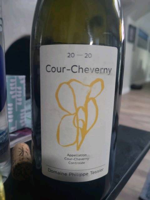 Green apple, peat, flinty aromas.  Spine tingling acid …. Wine from Domaine Philippe Tessier via Vivino: vivino.com/wines/170065318
