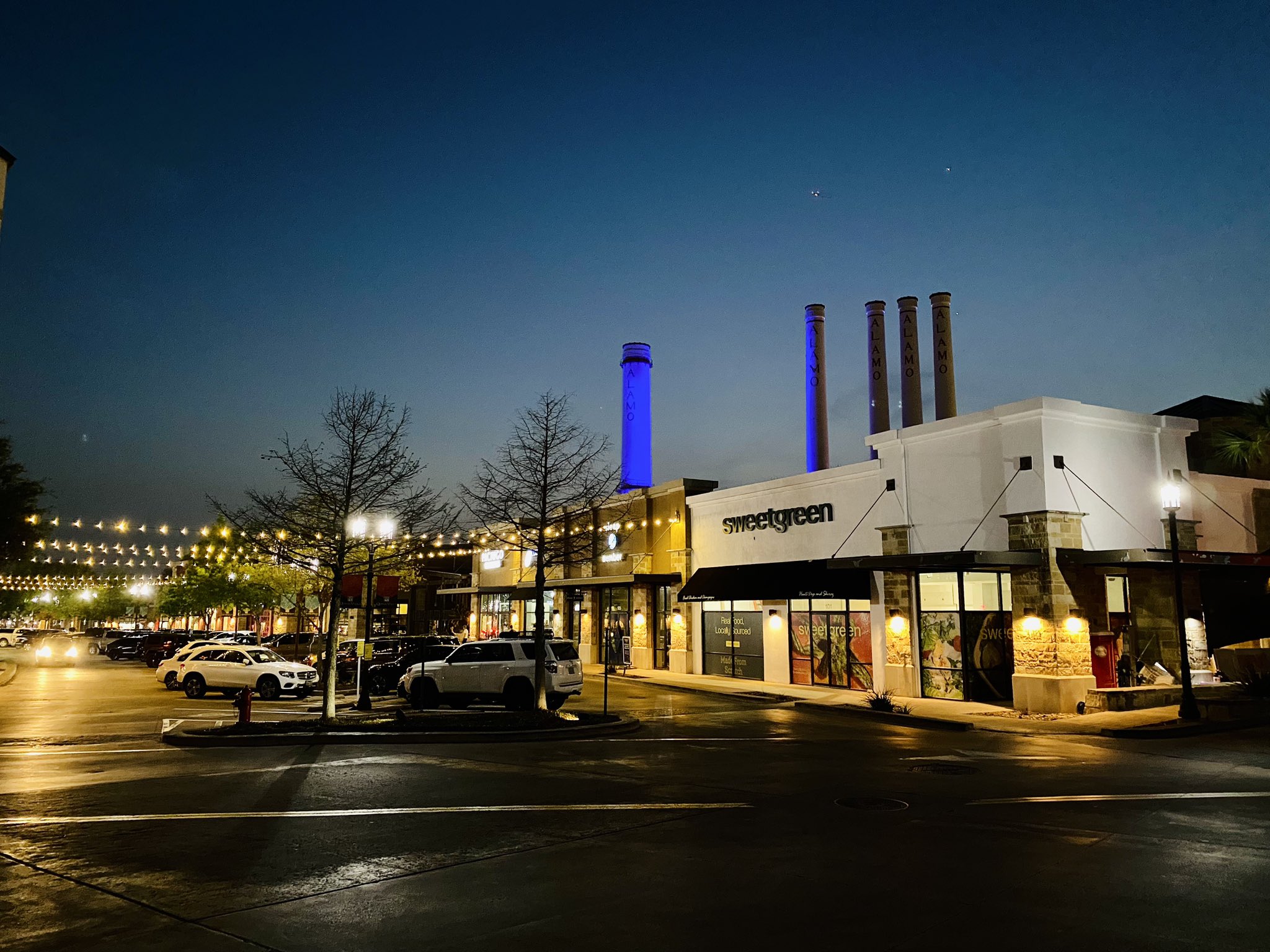 Kathleen Vale on Twitter "I love my greater ‘hood — I’m prolly 3/4