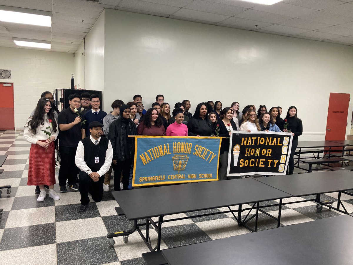 SpringfieldCHS's tweet photo. Congratulations to Springfield Central’s 2023 National Honor Society https://t.co/mX8BVjW9vY