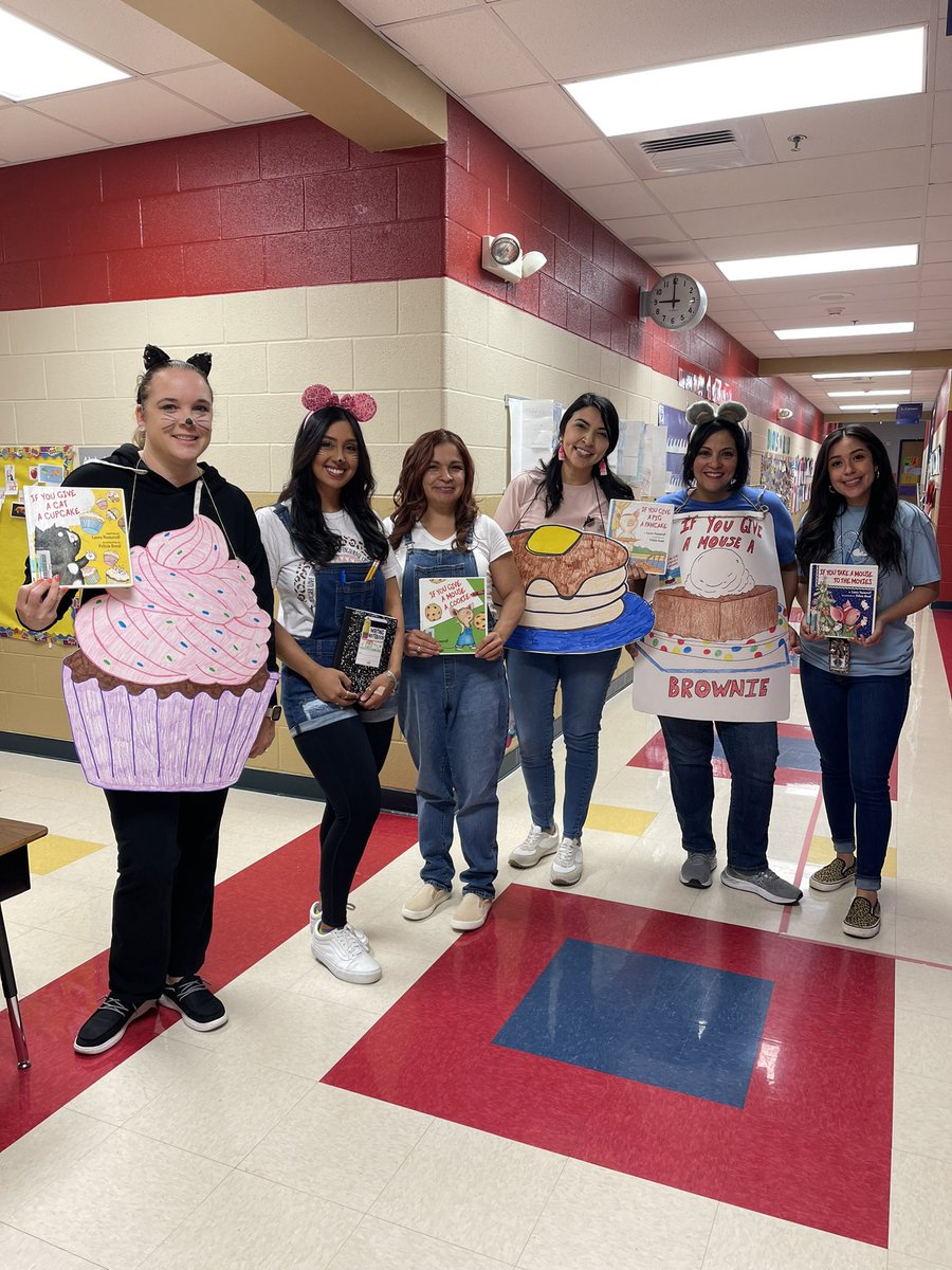 lisa_carrasco1's tweet image. Last week 1st Grade students @NISDMurnin had fun dressing up as their favorite book character! #theloveofreading #growingreaders