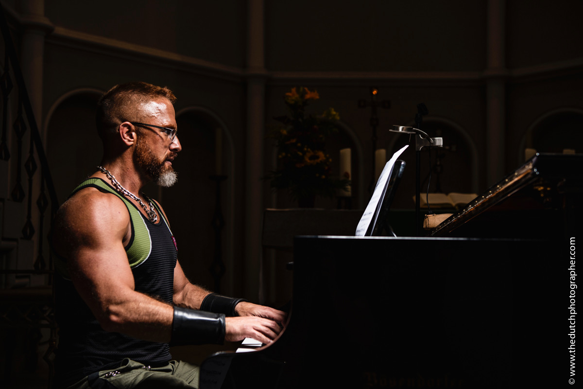 Dirk Caber tweet media