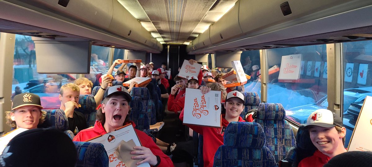 ONTProspects's tweet photo. Armed with pizza and mostly wearing pajama pants and hoodies, 40 of our #OntarioProspects departed for FLA, on their way to @PBR_Ontario Spring Training at @LaunchPadCocoa. 🌴⚾️🍕

#BetterEveryDay #RepTheOP https://t.co/RGopHYjiiV