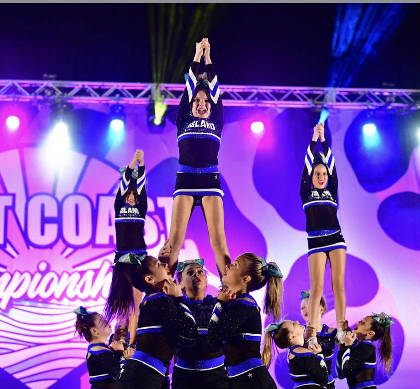 iacheer's tweet photo. Savannah is going to be painted Blue, Black &amp; White this weekend ! 💙🖤🤍 
It’s an Island takeover 🌴
2 Days 🥳🤩 https://t.co/RsfgCqQ35Z
