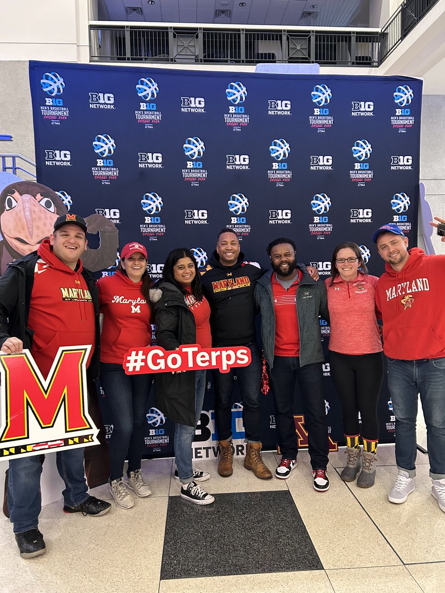DearZahra's tweet photo. #B1GMMBT @ChicagoTerps are here!! https://t.co/ZbS2Bn4NG6