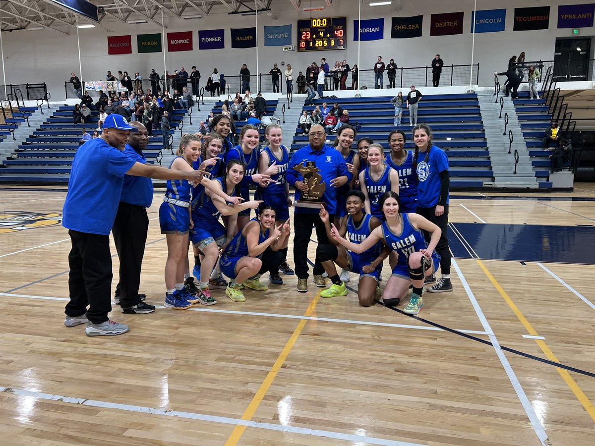 Salem Rocks Regional Champs!! 40-23 victory over Dexter. Defense saved the Day!!