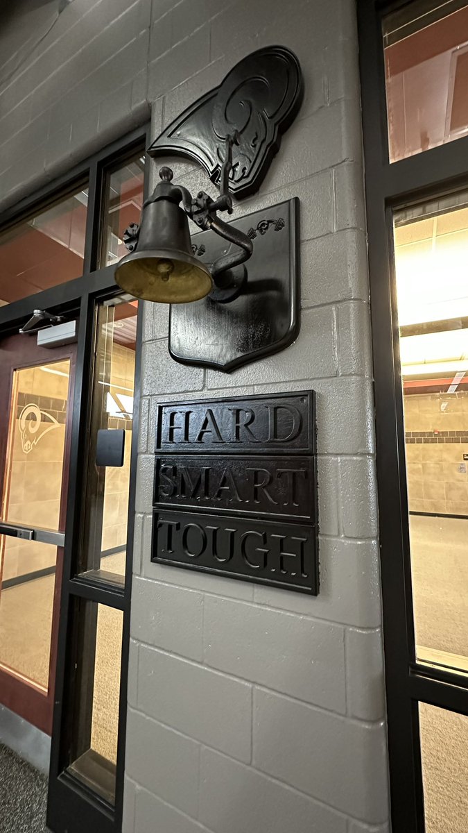 akaCoachD's tweet image. Great to see you today @jcjohnson40 amazing program you got out there #workwins